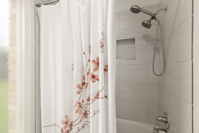 402 Teakwood Dr, Victoria, TX 77901 - bathroom with shower / bath combo with shower curtain