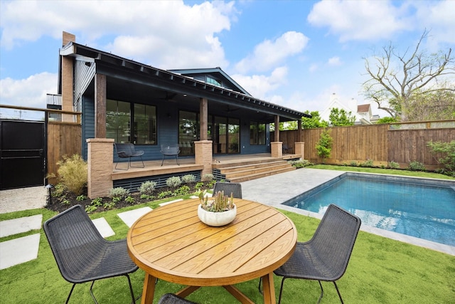 703 E 9th St, Houston, TX 77007 - view of pool with a fenced backyard, a deck, and a patio area