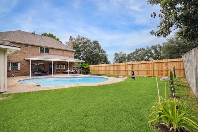 1318 N Gabriel River Cir, Sugar Land, TX 77478 - view of swimming pool with a patio