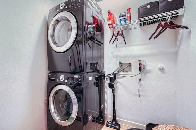 2604 Hewn Rock Way, Pearland, TX 77584 - laundry area with estacked washer and dryer