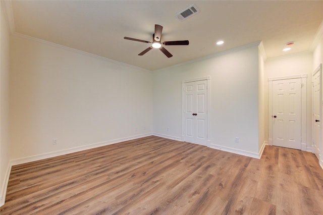16727 Camber Ct, Crosby, TX 77532 - spare room with ceiling fan, light wood-style floors, crown molding, baseboards, and recessed lighting