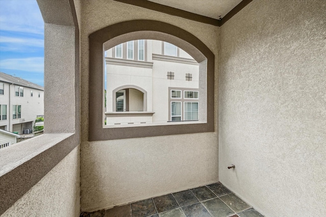 6123 Stillman St, Houston, TX 77007 - view of balcony