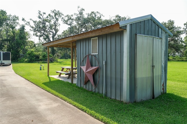 915 Live Oak Dr, Jones Creek, TX 77541 - view of shed