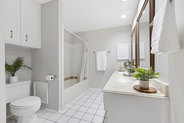 15735 Mesa Gardens Dr, Houston, TX 77095 - full bathroom with tile patterned floors, toilet, vanity, shower / bath combo, and baseboards