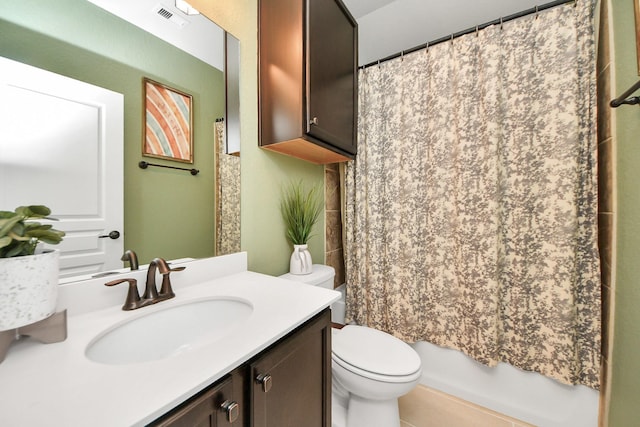 5131 Kingship Ct, Katy, TX 77493 - bathroom featuring vanity, toilet, and shower / bath combo with shower curtain