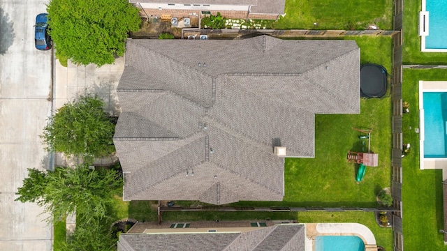 19403 Shady Edge Dr, Cypress, TX 77433 - aerial view of a pool