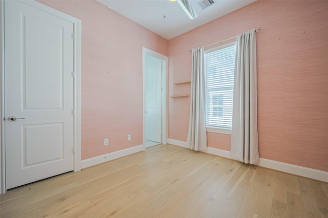 1205 Timbergrove Acres St, Houston, TX 77008 - unfurnished room featuring light wood-style flooring and ceiling fan