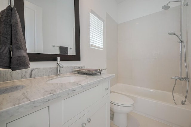 1205 Timbergrove Acres St, Houston, TX 77008 - full bath featuring vanity and washtub / shower combination