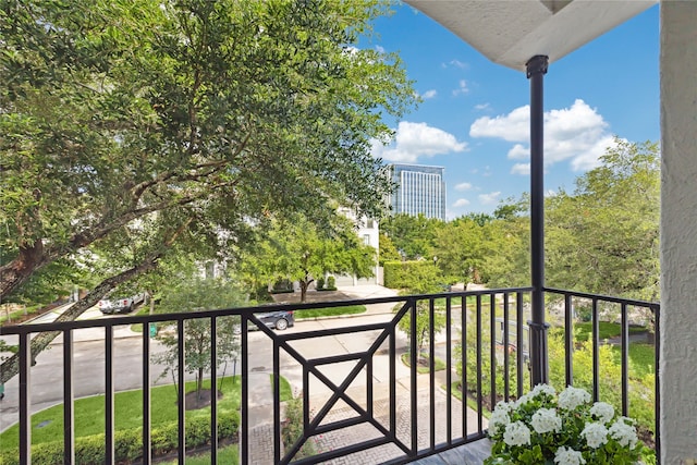 2013 Persa St, Houston, TX 77019 - view of balcony