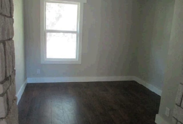 1218 Fair Ave, Gainesville, TX 76240 - photo 5