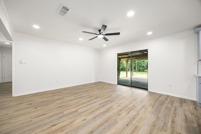 2113 Timber Ln, Conroe, TX 77301 - empty room with a ceiling fan, recessed lighting, light wood finished floors, ornamental molding, and baseboards