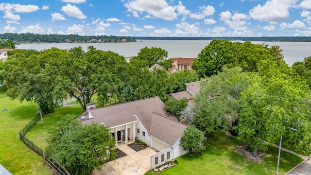 8219 Magnolia Glen Dr, Humble, TX 77346 - view from above of property with a large body of water