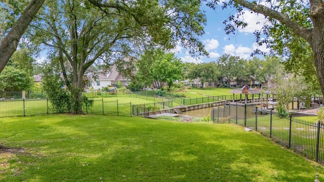 8219 Magnolia Glen Dr, Humble, TX 77346 - view of yard