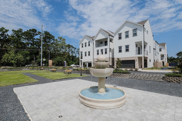5502C Wheatley St, Houston, TX 77091 - view of front facade featuring a front lawn