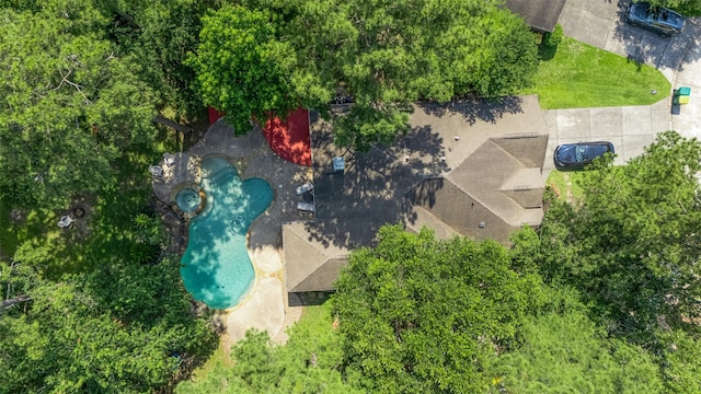 22 Tallow Hill Pl, Spring, TX 77382 - bird's eye view of a pool
