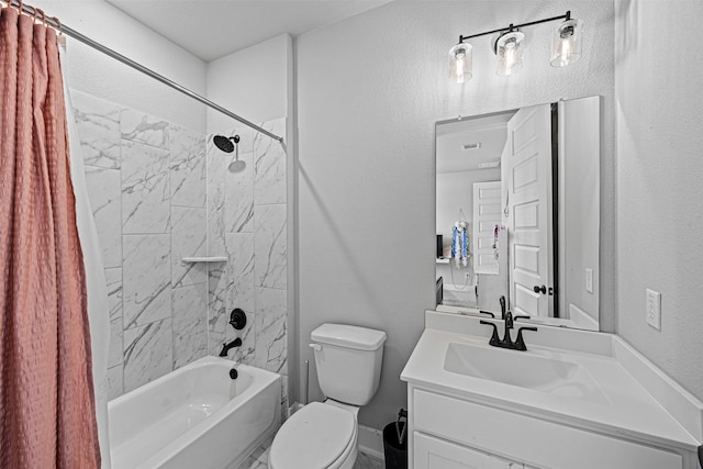 3002 Secret Lagoon Ln, Texas City, TX 77568 - full bath featuring shower / tub combo, vanity, and toilet