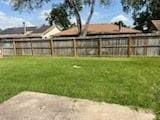 13323 S Thorntree Dr, Houston, TX 77015 - view of yard