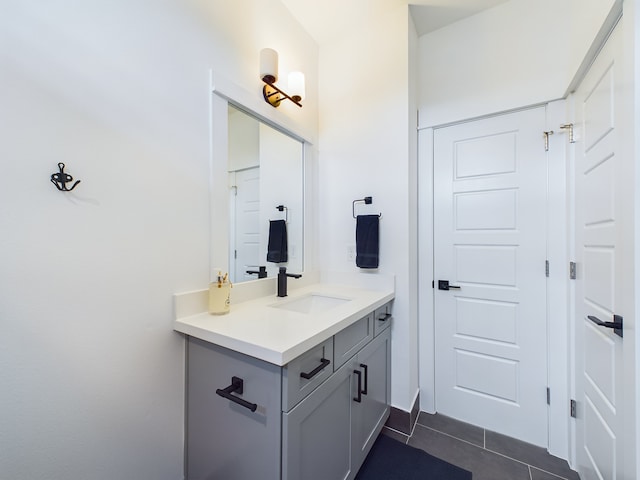 3004 Jensen Springs Ln, Houston, TX 77026 - bathroom featuring vanity and tile patterned flooring