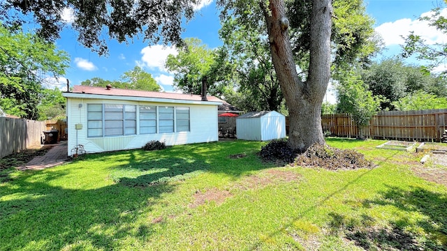 13419 Greenway Dr, Sugar Land, TX 77498 - view of yard