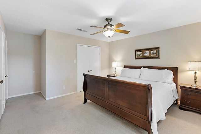 7514 Renmark Ln, Houston, TX 77070 - bedroom featuring light colored carpet and a ceiling fan