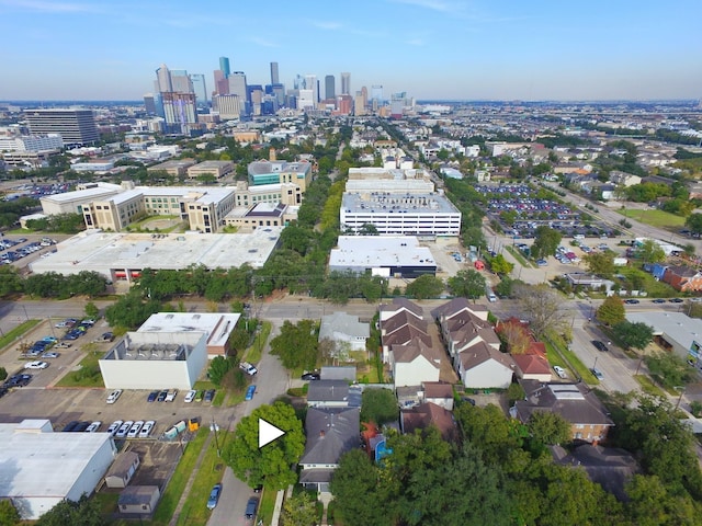 1401 Truxillo St, Houston, TX 77004 - view of property location featuring city skyline