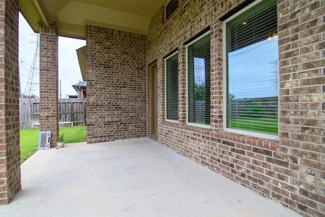4926 Thunder Creek Ln, Sugar Land, TX 77479 - view of patio / terrace