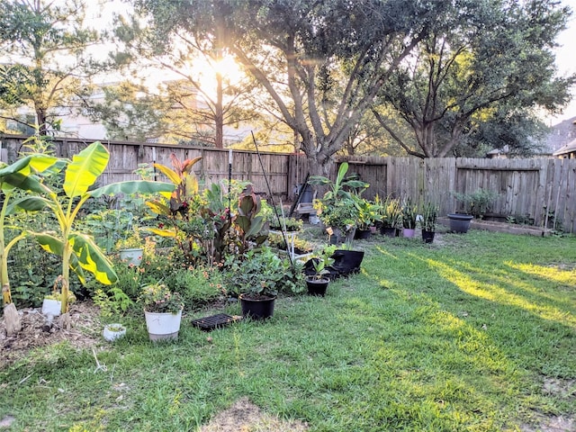 6318 Alpine Trail Ln, Katy, TX 77494 - view of yard with a garden