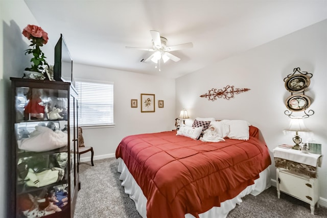 356 Selah Ct, Alvin, TX 77511 - bedroom featuring carpet flooring, baseboards, and a ceiling fan