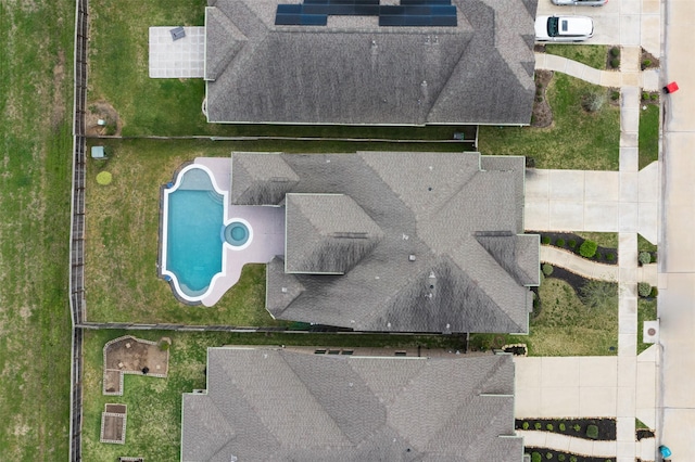 2334 Calm Channel Ct, Missouri City, TX 77459 - bird's eye view of a pool