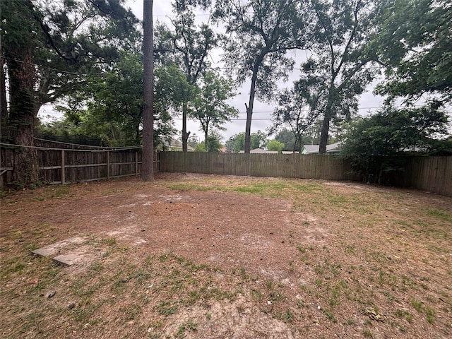 6210 Annunciation St, Houston, TX 77016 - view of fenced backyard