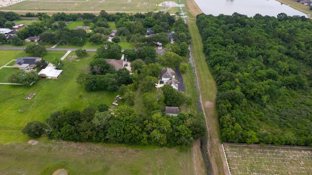 2350 Hawk Mdws, Pearland, TX 77581 - aerial overview of property's location with a large body of water