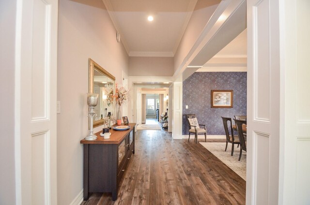 7 Champion Villa Dr, Houston, TX 77069 - hall featuring ornamental molding, dark wood finished floors, baseboards, and wallpapered walls