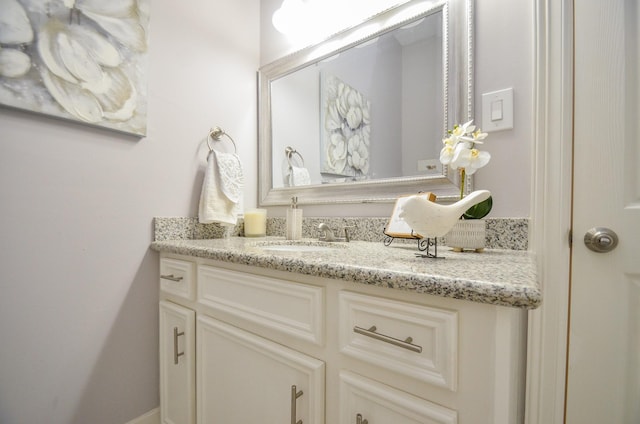 7 Champion Villa Dr, Houston, TX 77069 - bathroom featuring vanity