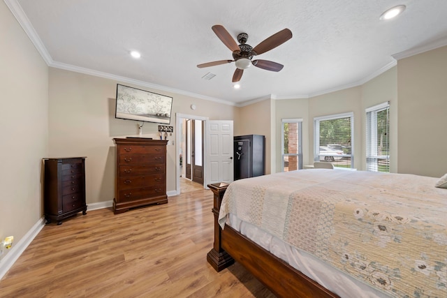 489 Merrimac Park, Conroe, TX 77302 - bedroom featuring light wood finished floors, baseboards, recessed lighting, ornamental molding, and ceiling fan