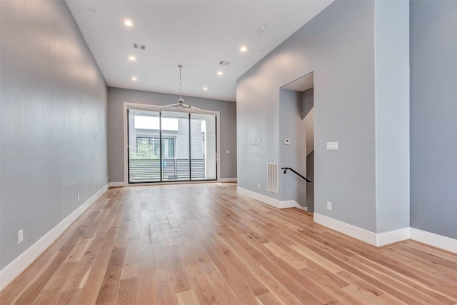 2620 Rusk St, Houston, TX 77003 - unfurnished room with light wood finished floors, baseboards, and recessed lighting