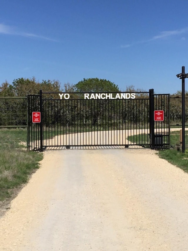 220 Rattlesnake Rd, Junction, TX 76849