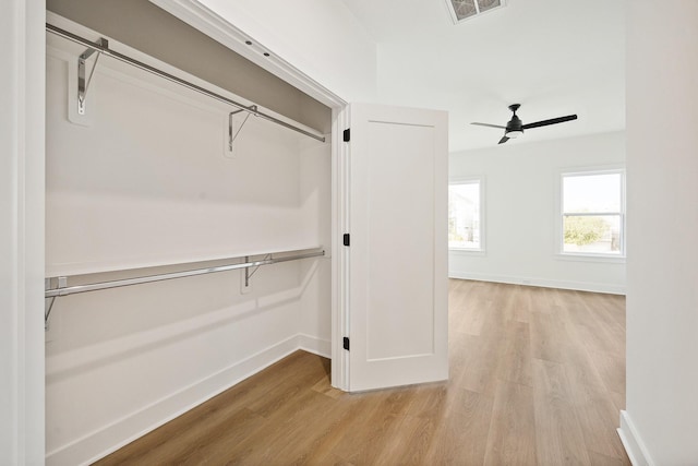 1203 E 27th St, Houston, TX 77009 - view of closet