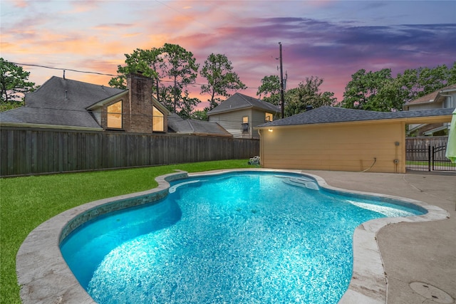 16111 Maplehurst Dr, Houston, TX 77379 - pool at dusk with a patio area