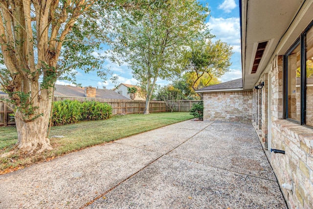 2543 Sage Brush Ln, Sugar Land, TX 77479 - view of patio