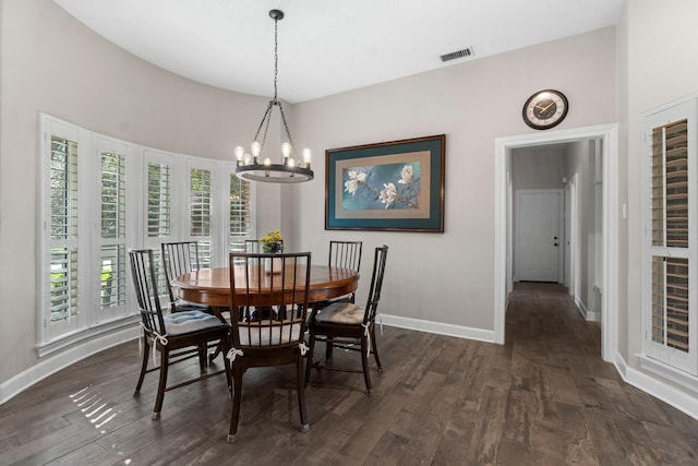 11407 Squiredale Dr, Houston, TX 77070 - dining space featuring a chandelier, plenty of natural light, and baseboards