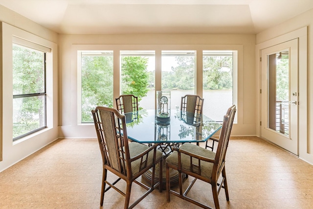 1927 E Lake Dr, Huntsville, TX 77340 - dining area featuring baseboards and light flooring