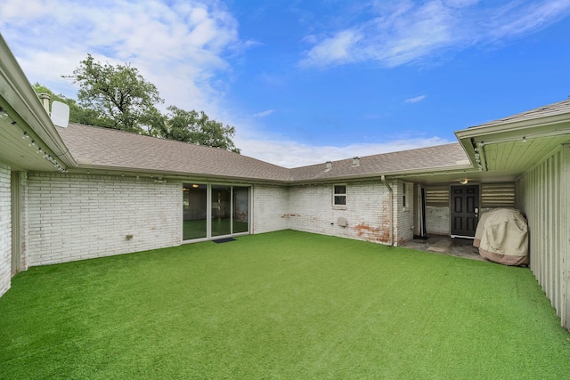 4003 Mischire Dr, Houston, TX 77025 - view of green lawn