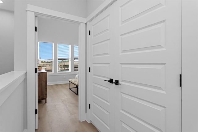1616 Euel St, Houston, TX 77009 - hallway featuring light wood finished floors and baseboards