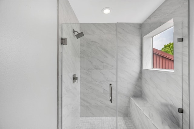 668 Lester St, Houston, TX 77007 - bathroom with a shower stall