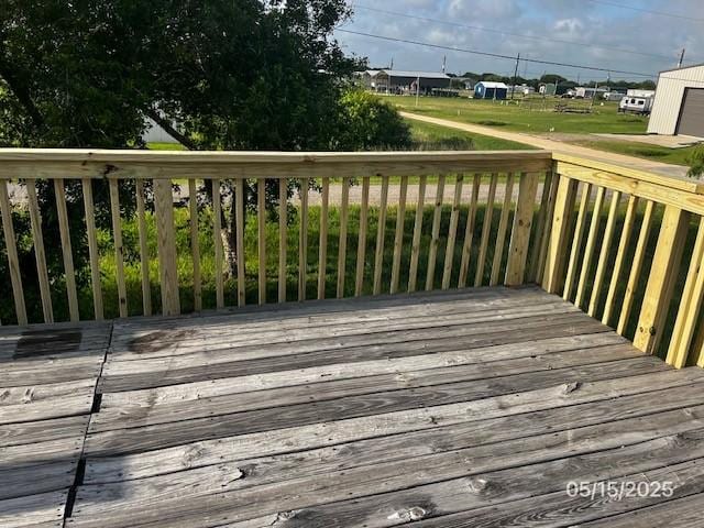 501 S 15th St, Seadrift, TX 77983 - view of wooden terrace