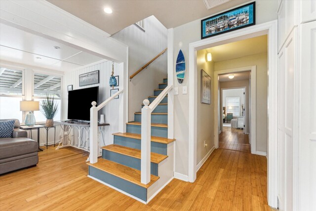 210 Queen Rd, Clear Lake Shores, TX 77565 - stairway featuring wood finished floors and baseboards