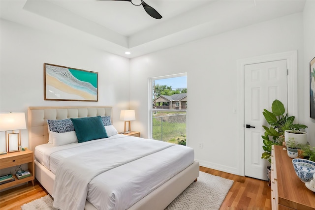 16731 Water Oak Dr, Channelview, TX 77530 - bedroom featuring light wood-style floors, a ceiling fan, recessed lighting, and baseboards