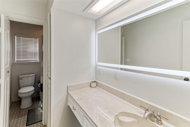 287 County Road 416, Brazoria, TX 77422 - bathroom featuring vanity and toilet