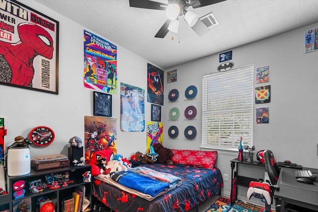 9307 Seeker St, Houston, TX 77028 - bedroom with ceiling fan and baseboards