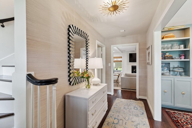 8019 Skyline Dr, Houston, TX 77063 - corridor featuring dark wood-style floors